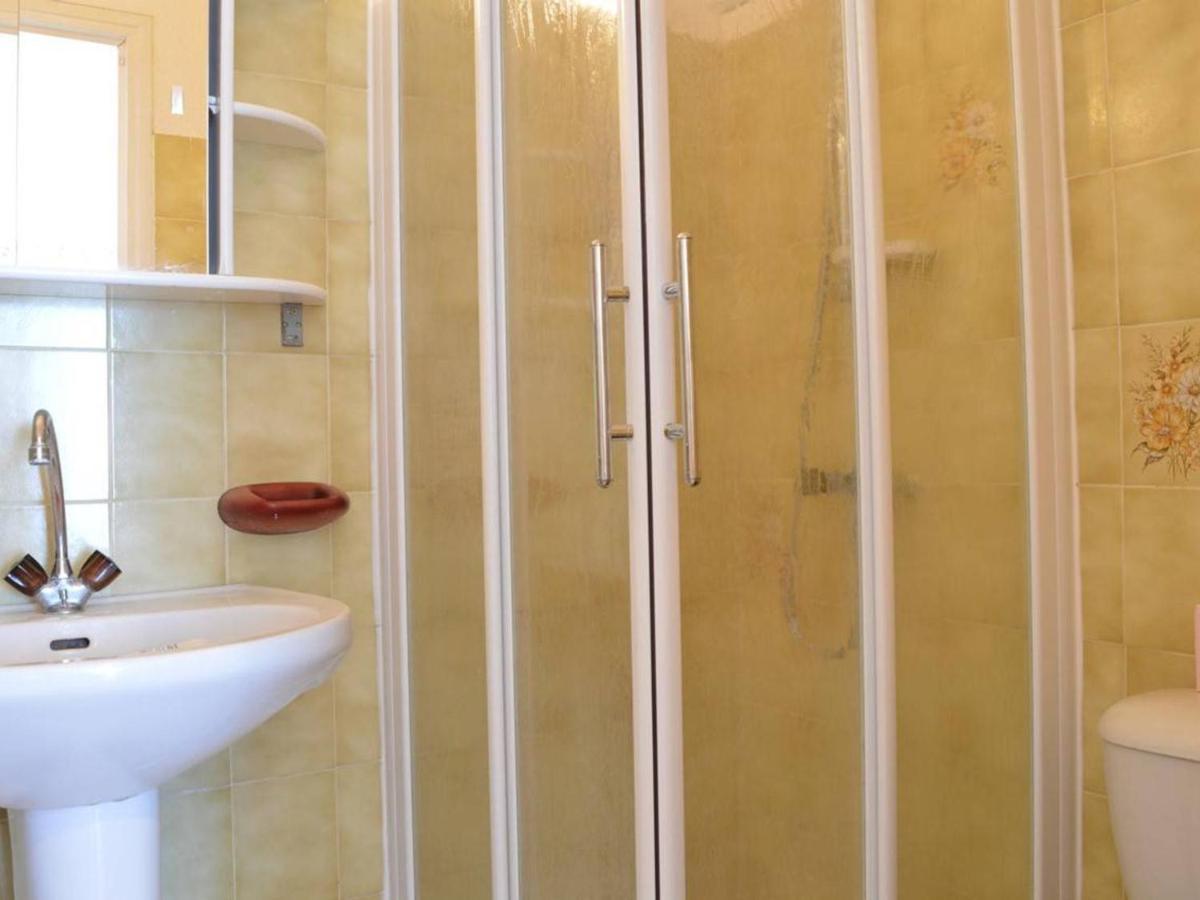 Appt 2 Pieces, 200M Plage, Parking Prive, Animaux Acceptes - Saint Pierre La Mer - Fr-1-229D-233 Bagian luar foto